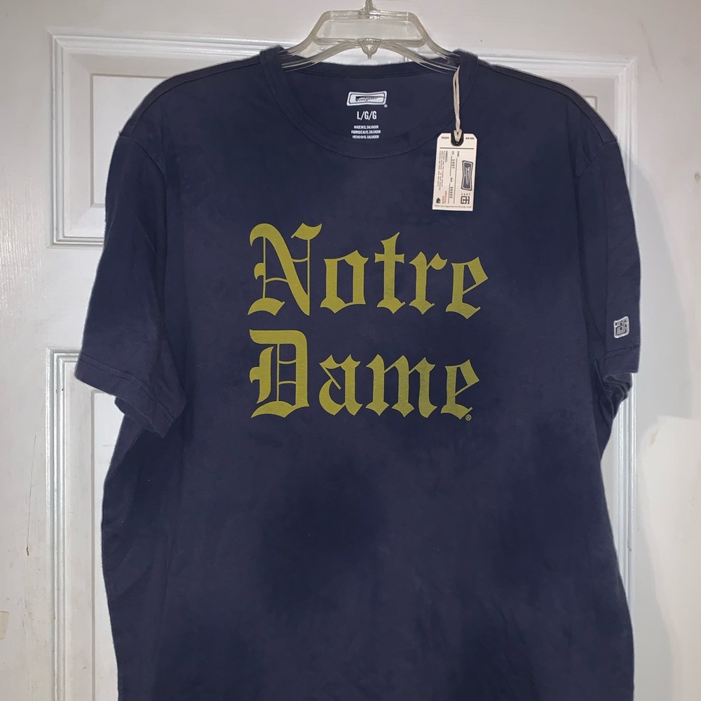 🍀🍀🍀 University of Notre Dame Fighting Irish Varsity Tonal Blotted Shirt 🍀🍀
